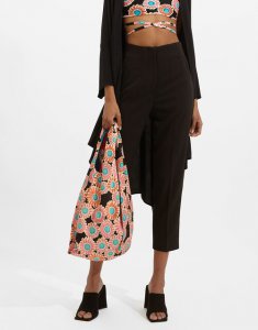 Shopping Bag in Crazy Daisy Black for Women | La DoubleJ